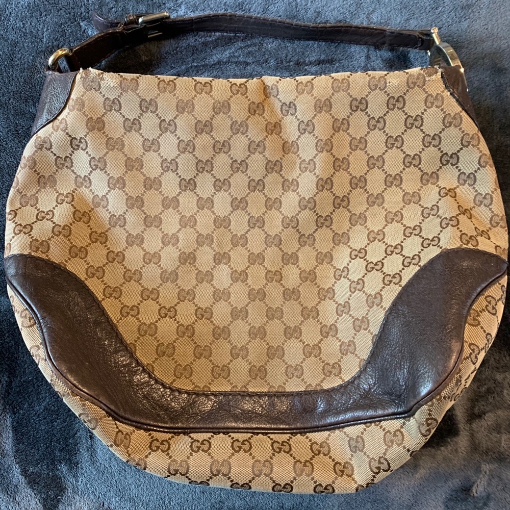 Used Authentic Gucci handbag.